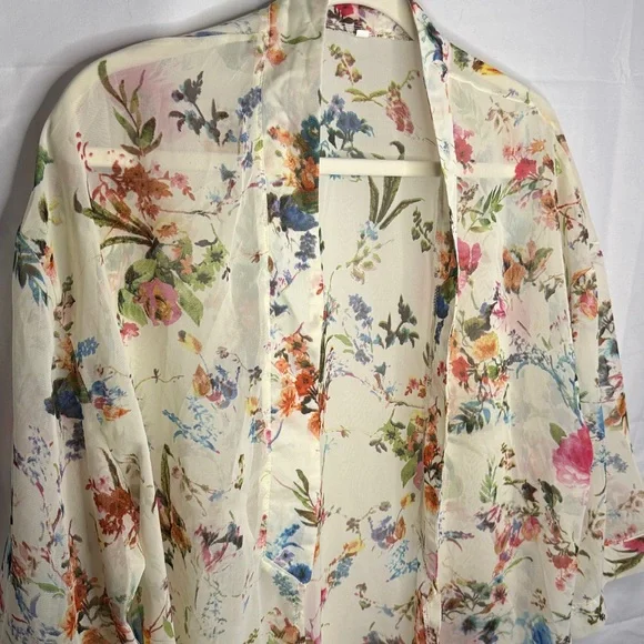 Floral Sheer Kimono Cover-Up - Picture 8 of 13